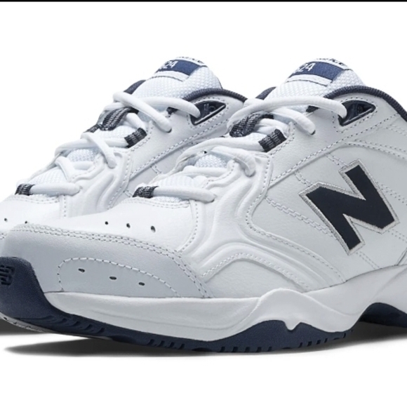 Mens 13 New Balance White and Blue Sneakers - 4E - Picture 2 of 3